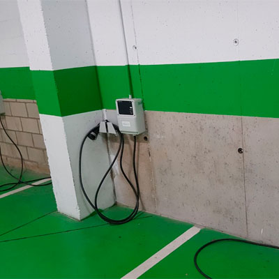Instalación de puntos de recarga coches eléctricos Alcobendas